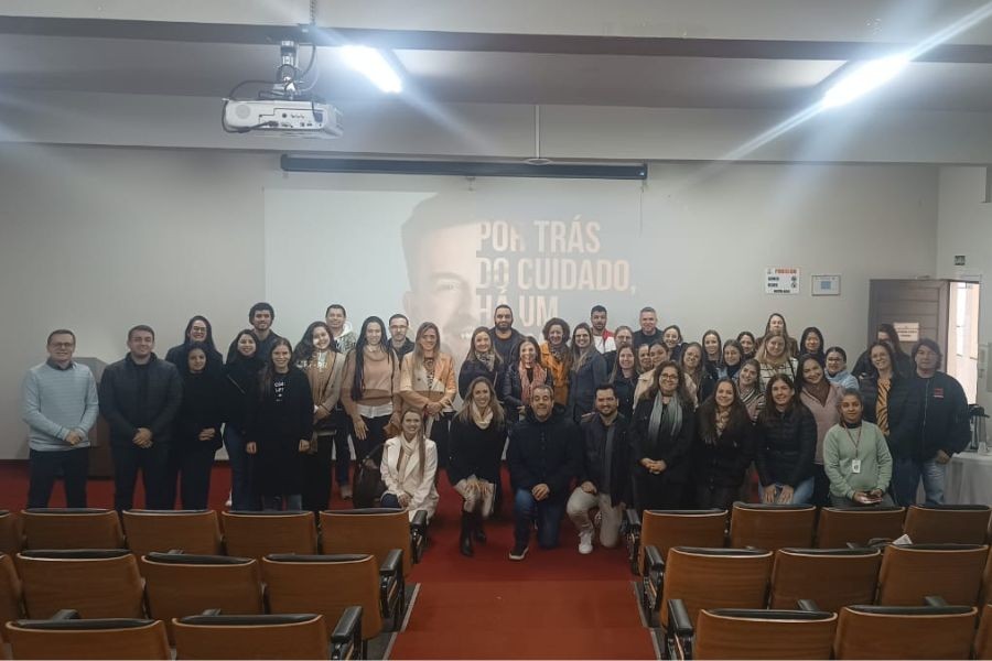 crf-pr-leva-conexao-farmaceutica-a-umuarama-com-foco-no-fortalecimento-da-atuacao-profissional-no-sus